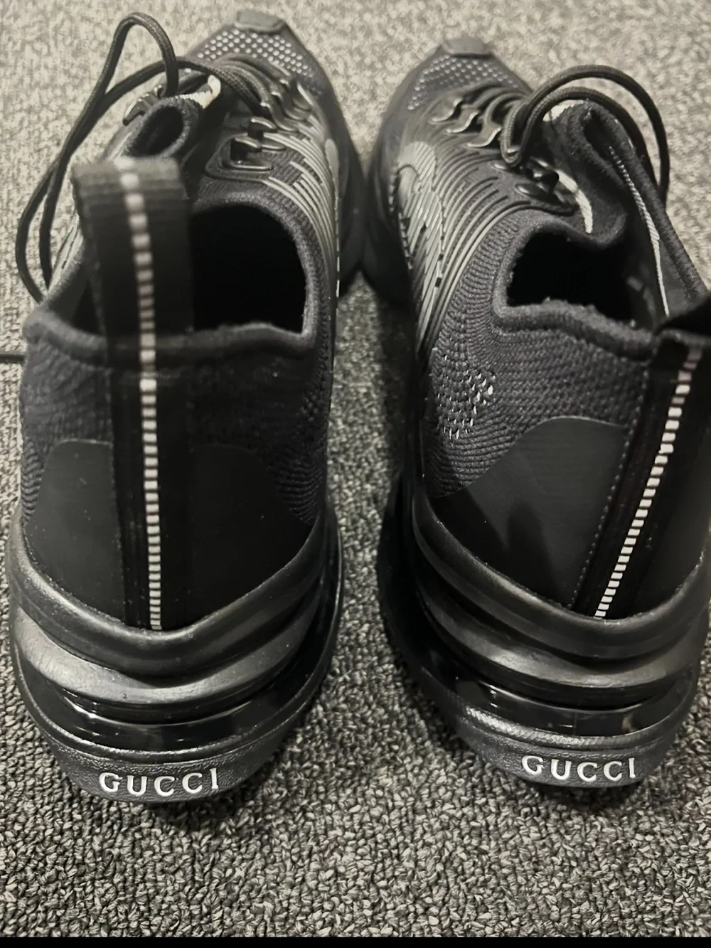 $915 NWT Mens Gucci Run Black Knit Sneakers Size 14.5